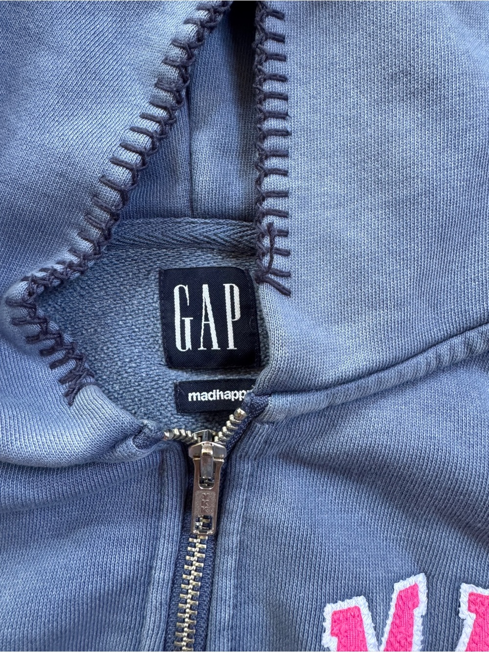 Madhappy x GAP Women's Sweatset with Pink MAD Logo - Picture 7 of 7